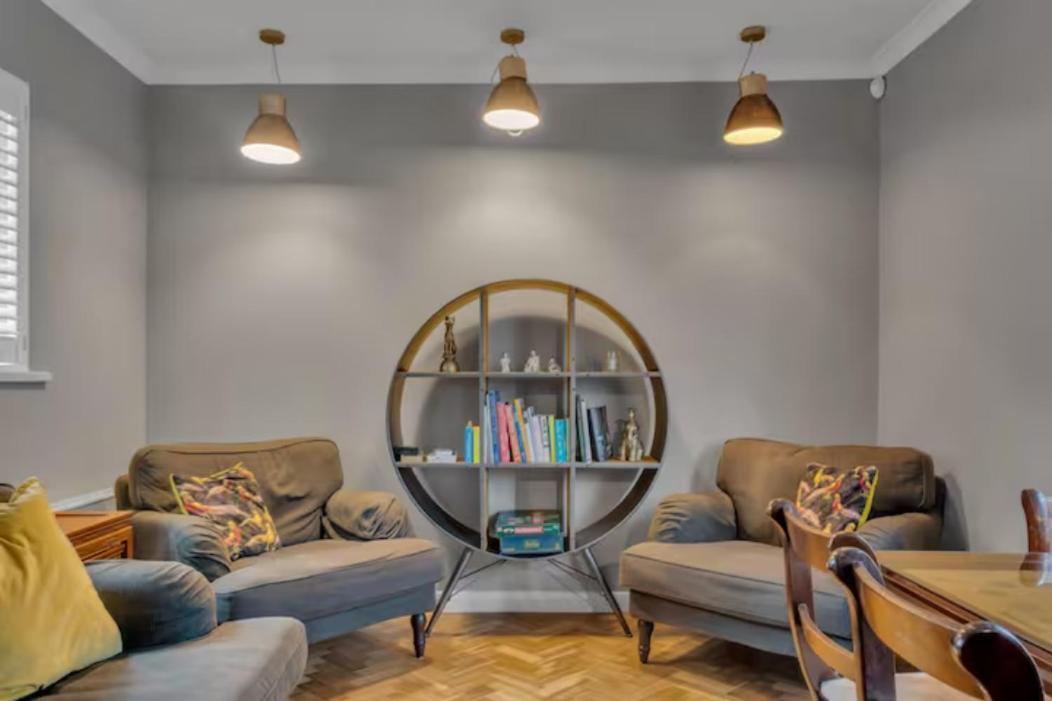 Two Bedroom Private Cottage With Private Parking Just By The Sea Herne Bay Εξωτερικό φωτογραφία